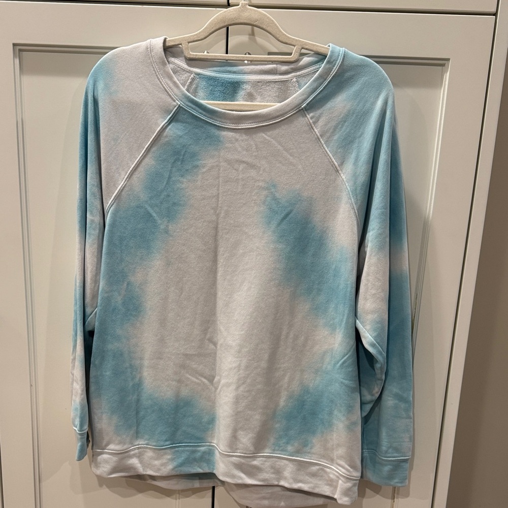 Lou & Grey Blue Tie-Dye Sweatshirt